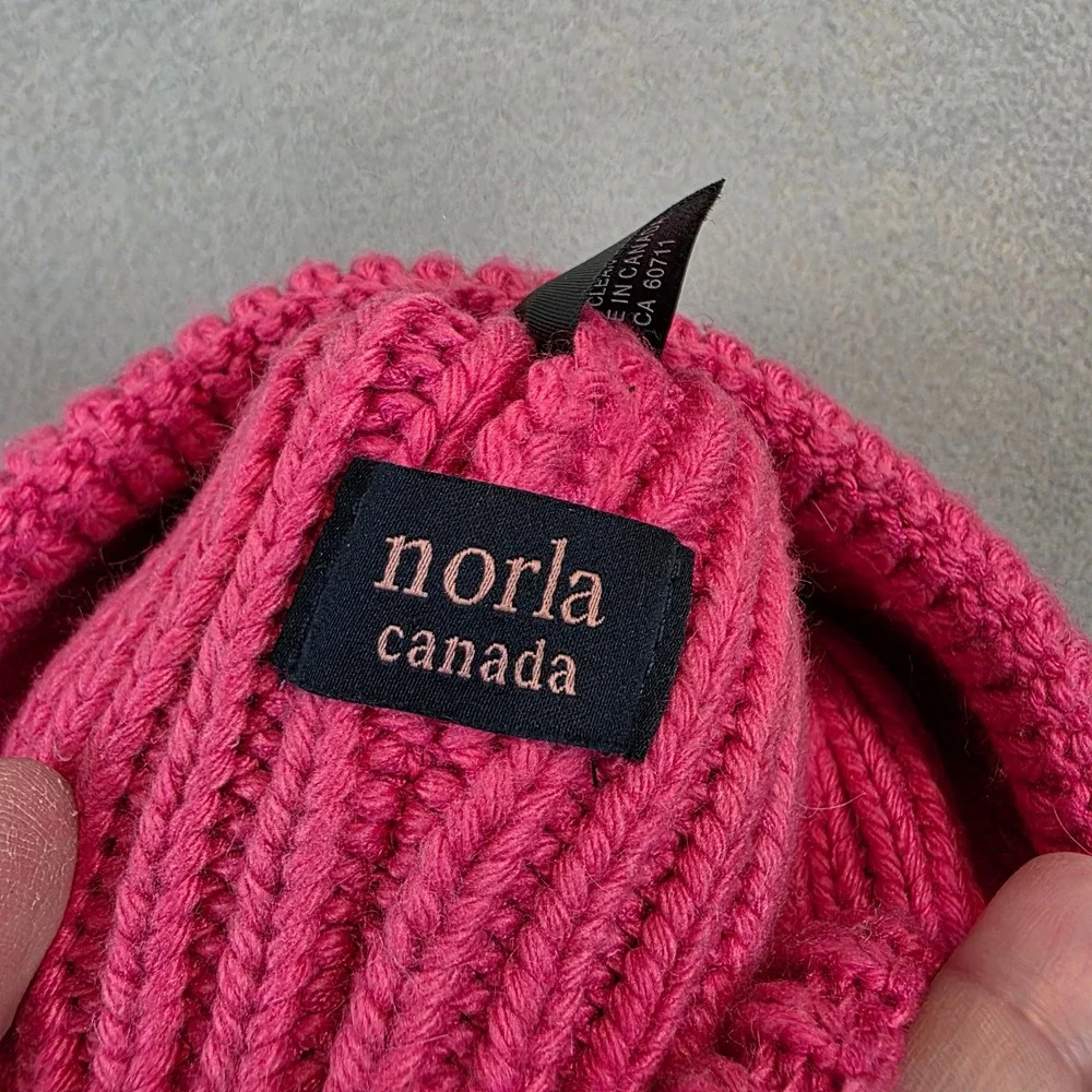 Norla Canada Hot Pink Alpaca Wool Blend Ribbed Knit Beanie Faux Fur Pom Pom Hat
